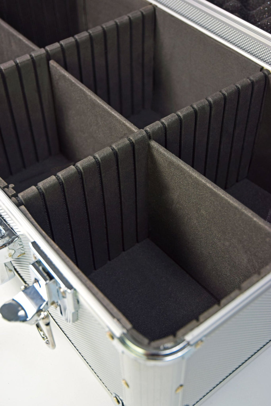 Aluminium CD flight case, 60 CDs - Apollo Music School