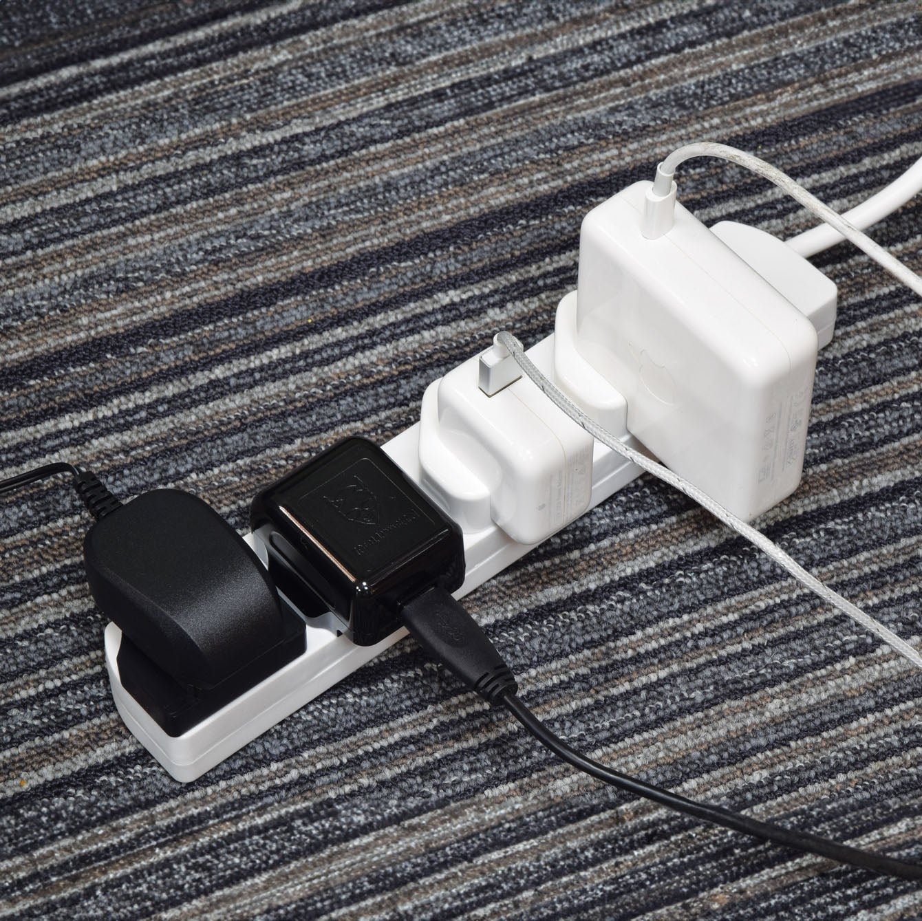 UK 4 - Gang Extension Lead 1.0m - Apollo Music School